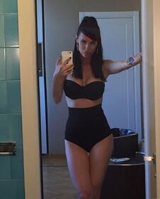 Antonella Mosetti, le foto hot 4