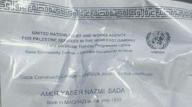 Gli inni e il diploma nell'assalto di ottobre. E quei 100 terroristi "allevati" dall'Unrwa