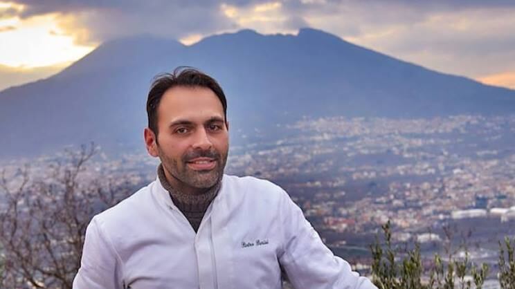 Lo chef Pietro Parisi sul reddito 5S: "Mi ha rovinato, non ci sono più lavapiatti"