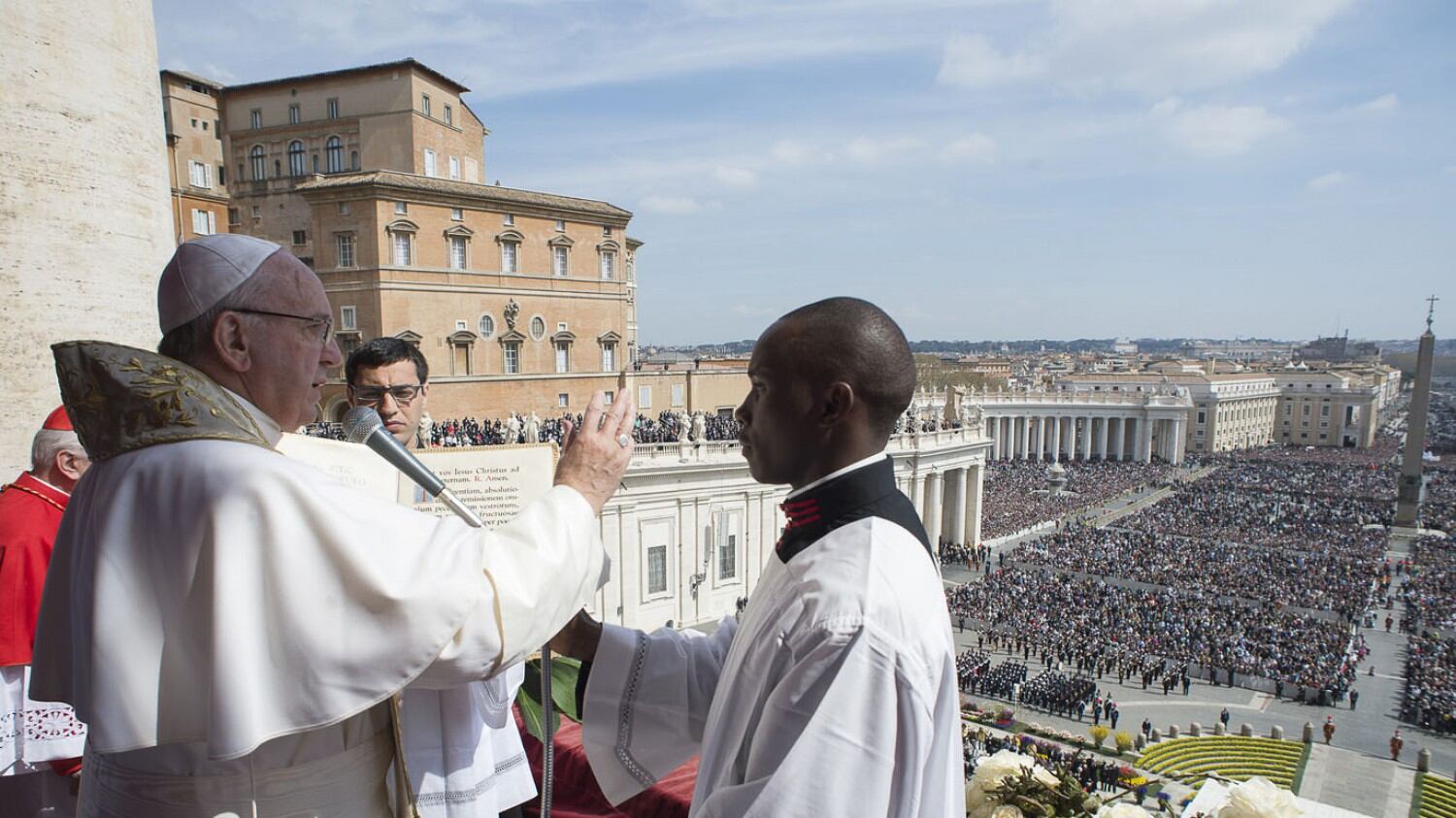 Strage in Pakistan, papa Francesco: "Pasqua insanguinata da un attentato esecrabile"