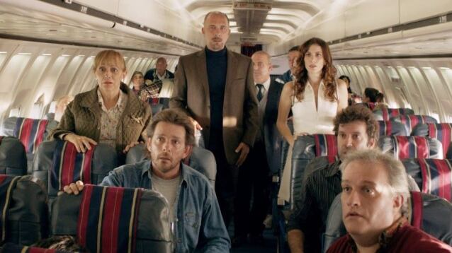 Airbus caduto, l'inquietante coincidenza con il film "Storie Pazzesche" di Almodovar