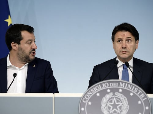 Crisi di governo, la Lega presenta in Senato la mozione di sfiducia a Conte