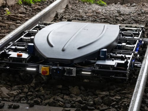 Argo, il robot sotto i convogli per scovare danni e problemi impossibili da vedere