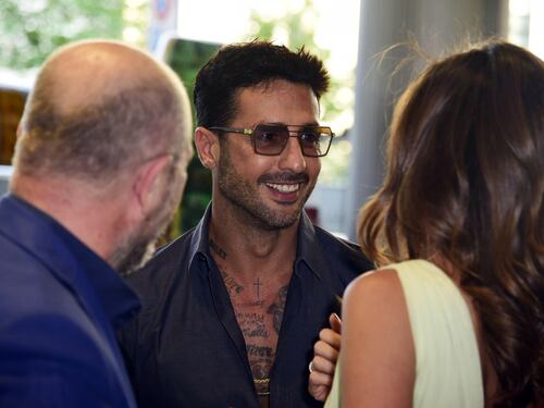 Fabrizio Corona, svolta dal giudice: "Sì a uso social e interviste"