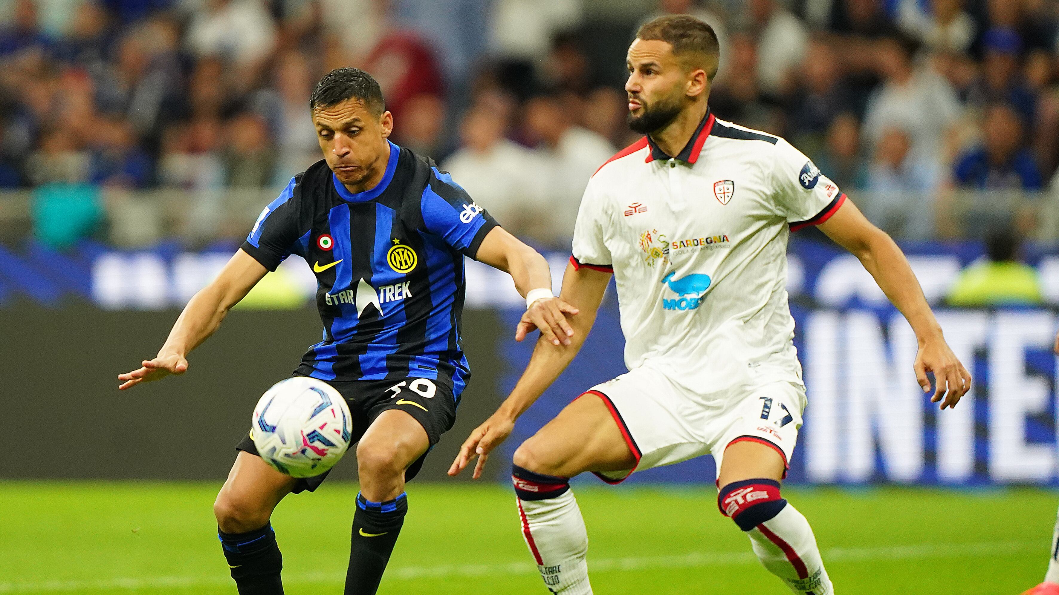 Il Cagliari riprende per due volte l'Inter. Contro il Milan il match point Scudetto