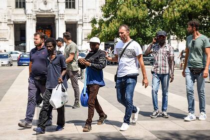 Nuovi blitz anti-migranti in Stazione Centrale 1