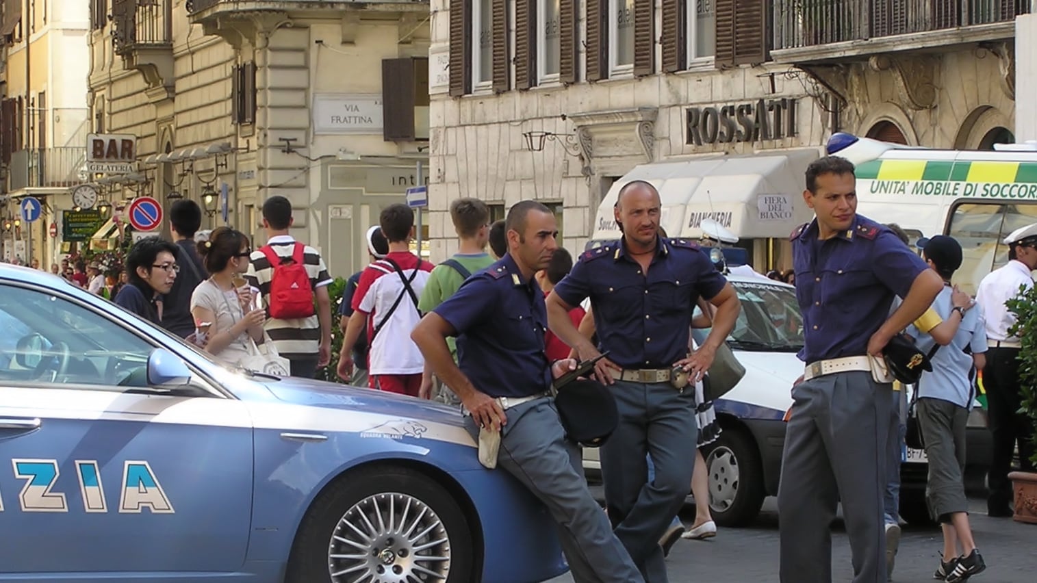 Palermo, con l'autoblu a comprare la cocaina
Denunciato deputato dell'Udc. Cesa: "Sospeso"