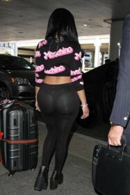 Nicki Minaj e i leggings trasparenti 3