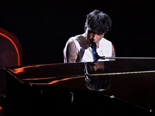 Esce dal coma con le canzoni di Ultimo. Rosa potrebbe incontrare il cantante