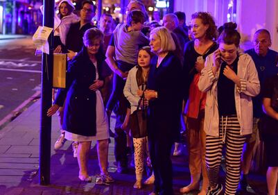 Londra, attacco sul London Bridge 4