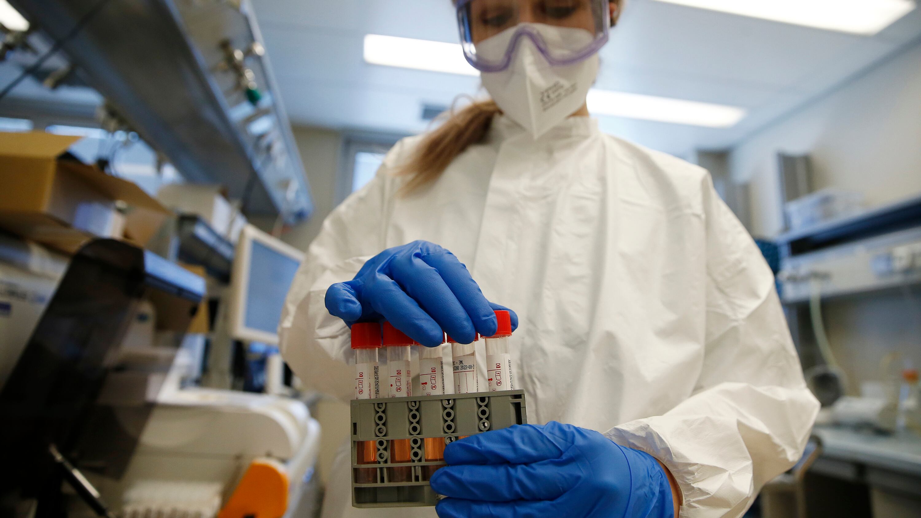 Obbligo di cura possibile, non solo per i sanitari