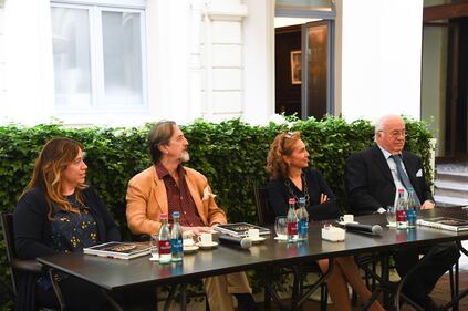 Presentazione del libro che celebra il Caffè Cova 10