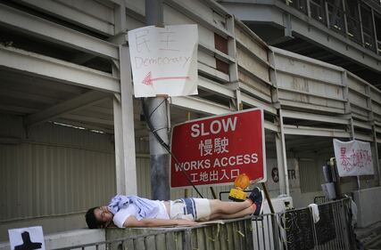 Hong Kong, continua la protesta  8