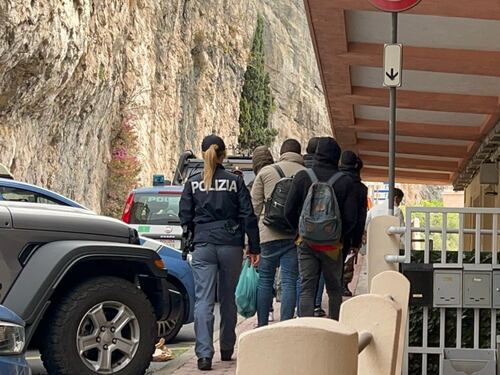 "Respinti persino i minori soli". E ora la Ong attacca la Francia