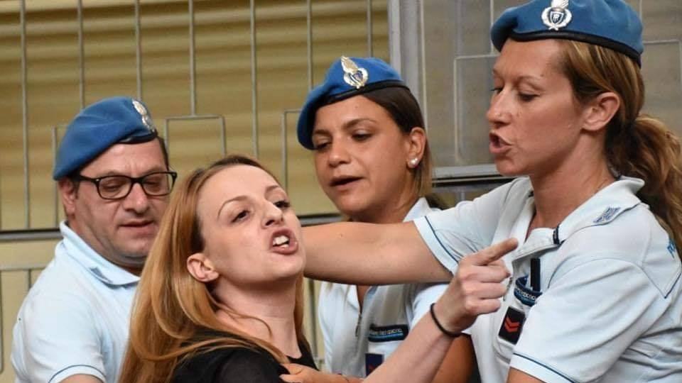 Da Samuele a Lorys, tutti quei bimbi ammazzati dalle mamme