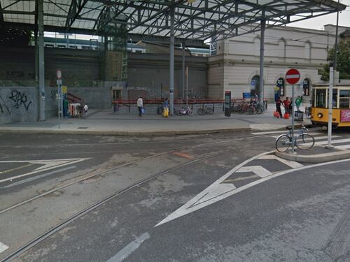 Milano, poliziotto accoltellato in stazione a Lambrate: è grave. Arrestato un marocchino