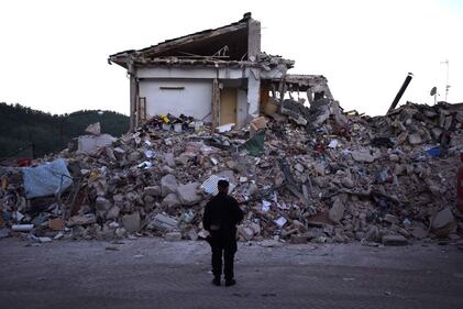 Emma Marrone sensibilizza i fan per il terremoto: foto 1