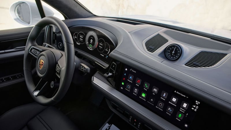 Porsche Cayenne Turbo E-Hybrid, guarda la gallery 3