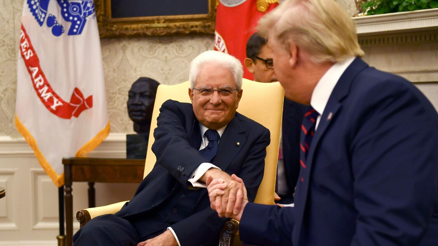 Trump incontra Mattarella. Tensione con gli Usa sui dazi