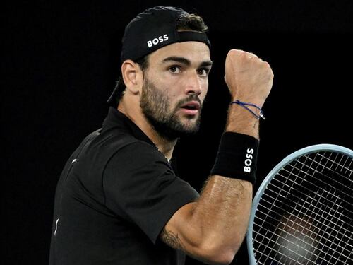 I vergognosi insulti a Berrettini che vola in semifinale
