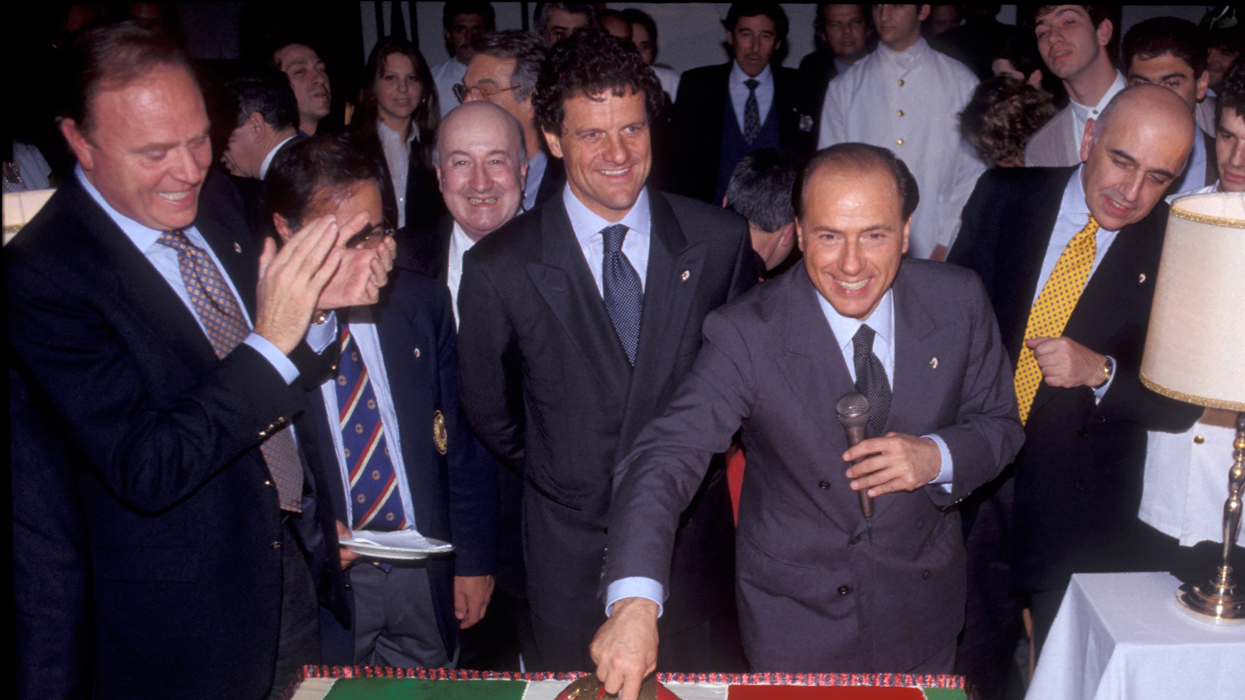 Gli anni d'oro con Berlusconi. "Amico e grande patriota"