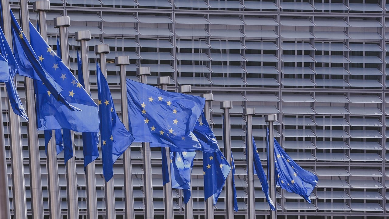 "L'Europa potrà tornare in campo": così l'ambasciatore Ferdinando Nelli Feroci sulla crisi Ucraina
