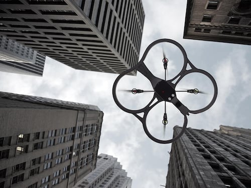 La patente per il drone? Si prende con un corso online