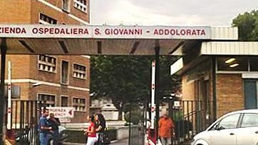 Gli iniettano latte in vena Neonato muore in ospedale