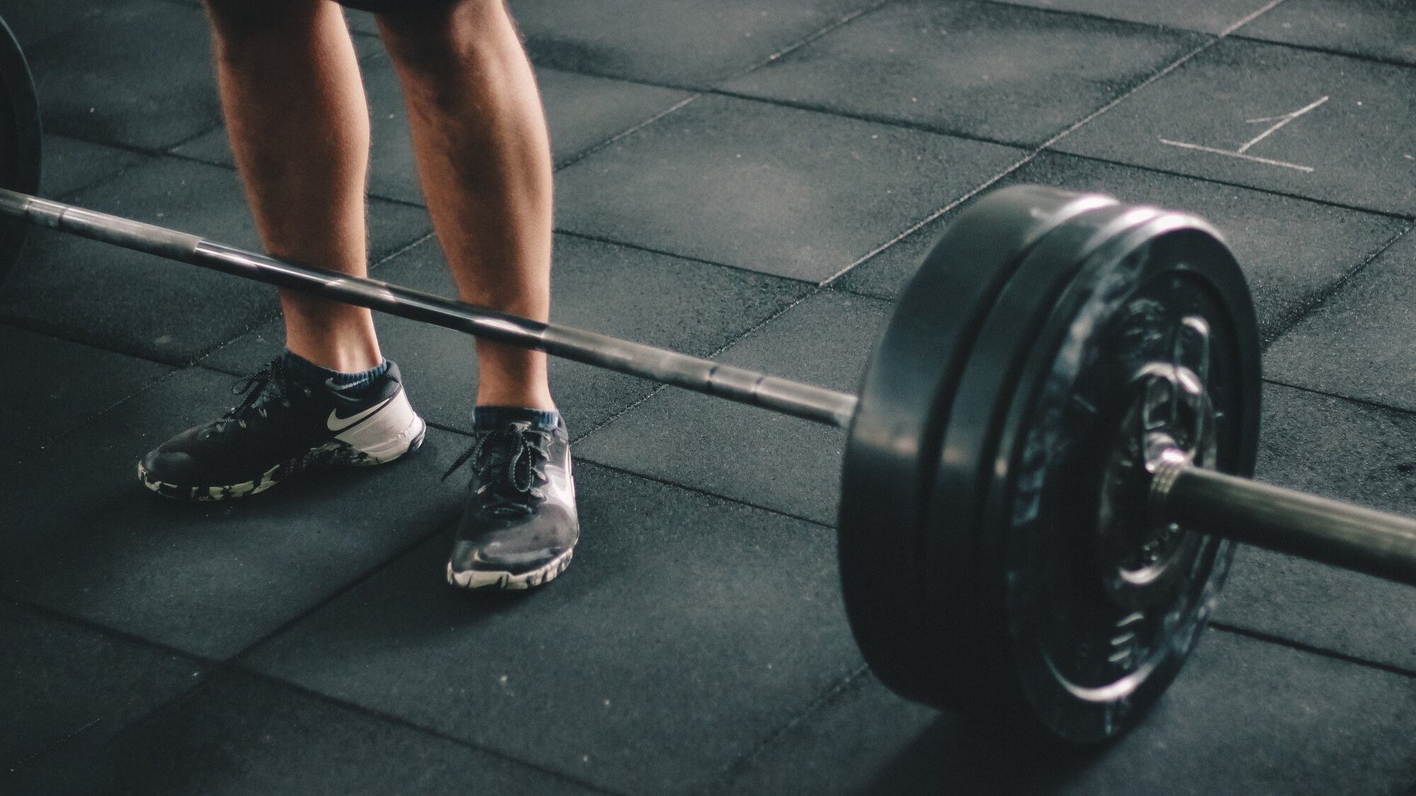 Comprava testosterone al compagno atleta coi soldi dell'ex marito