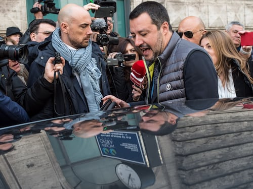 Ira di Salvini sui Cinque Stelle: "Hanno rotto coi loro metodi"