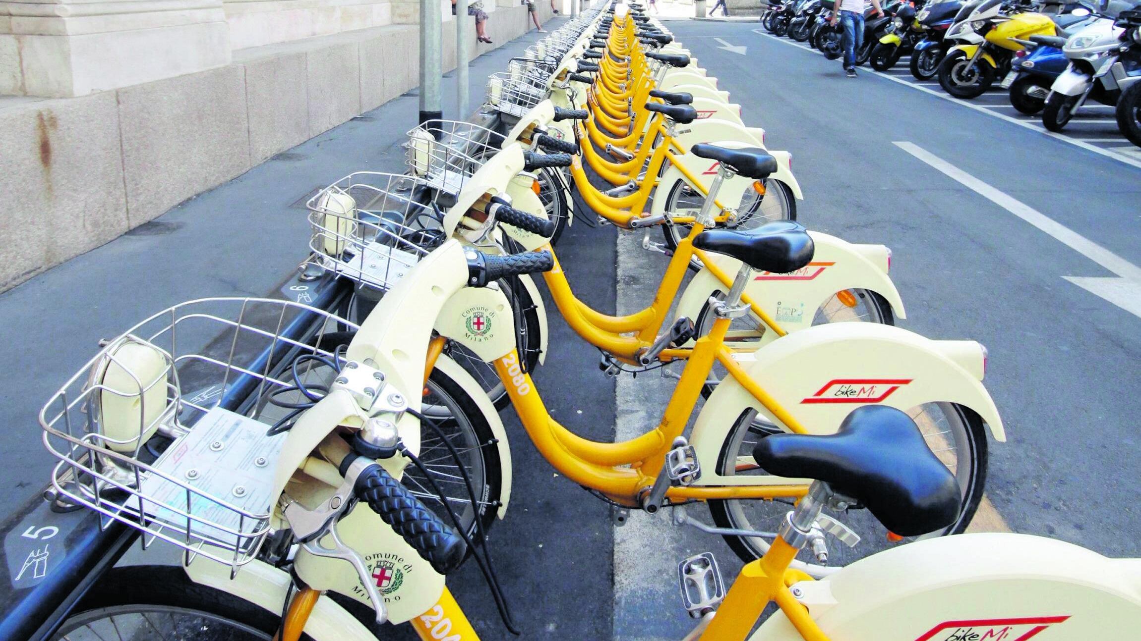 Fondi per la mobilità green. Ma la giunta Sala li snobba