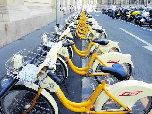 Fondi per la mobilità green. Ma la giunta Sala li snobba