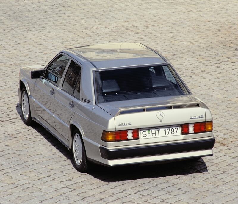 Mercedes-Benz 190E 2.3-16, guarda la gallery 2