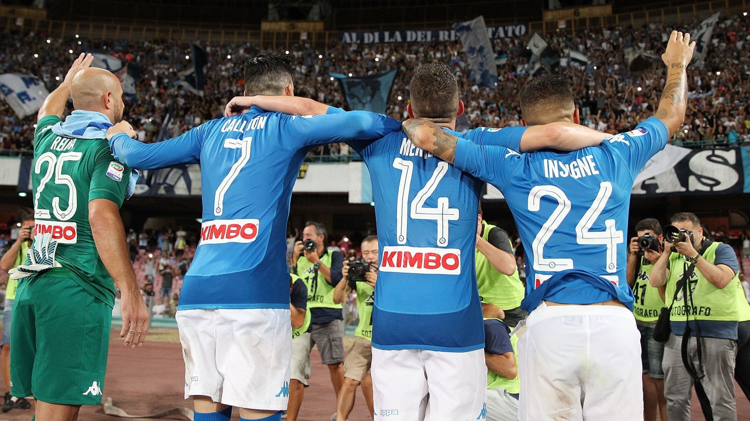 Callejon-Mertens-Zielinski, il Napoli passa a Bologna: primo posto con Inter e Juve