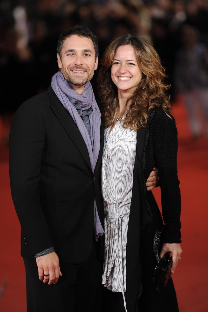 Raoul Bova e Chiara Giordano, le foto più belle 5