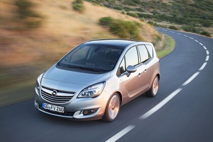 Opel Meriva si rifà il look, ma non solo 8