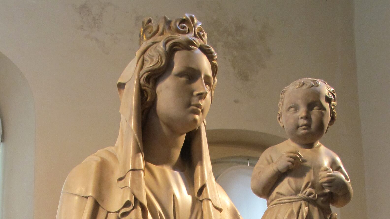 Madonna della melagrana. Frutto prezioso di Ferrara