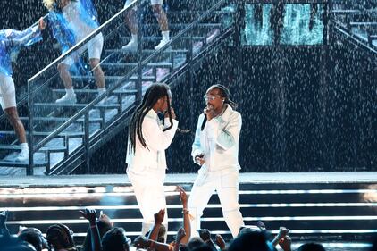BET Awards 2019: i look più estremi dalla kermesse che celebra la musica black  9