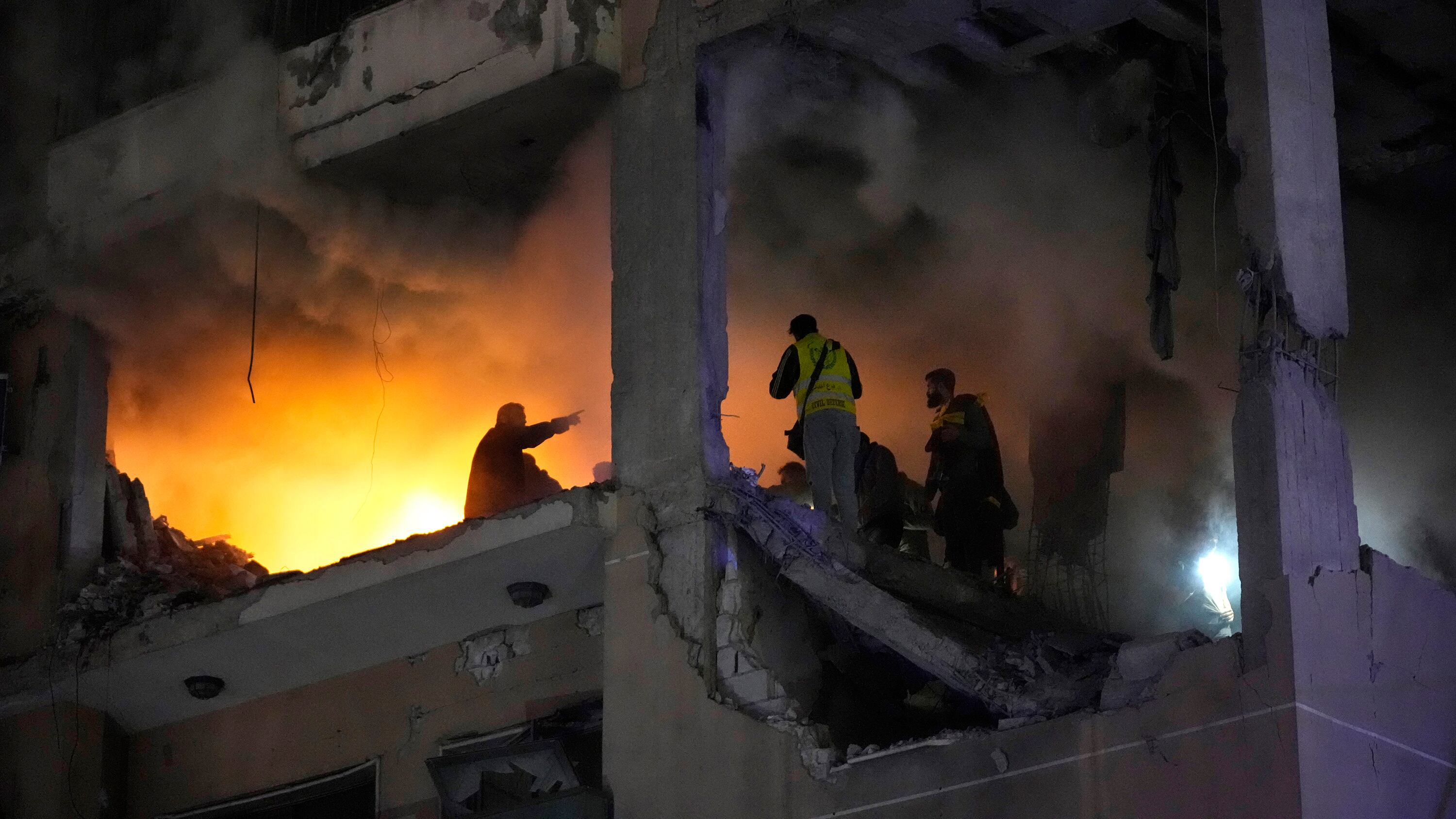 I droni di Israele su Beirut: ucciso il numero 2 di Hamas
