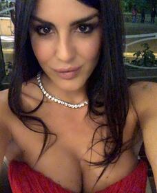 Barbara Francesca Ovieni sexy sui social  4