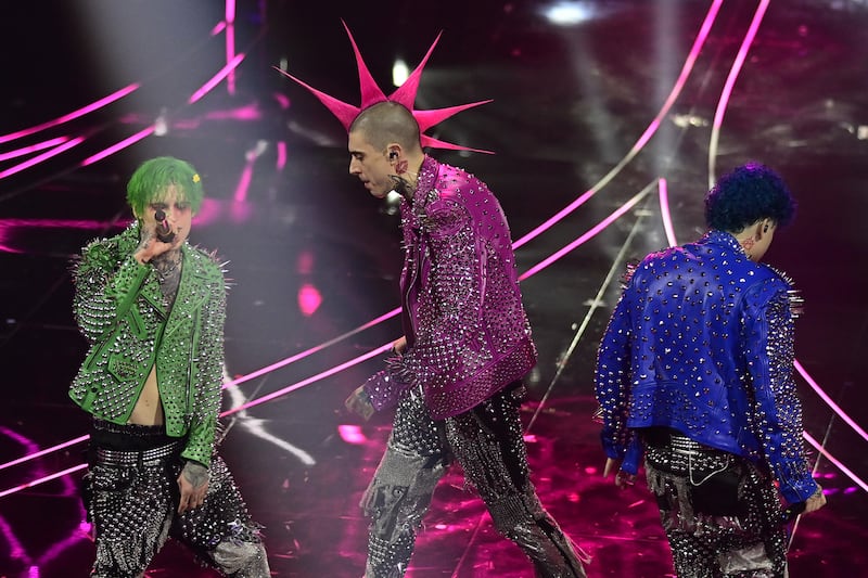 Sanremo 2024: ecco il look della finalissima del Festival dei La Sad 1