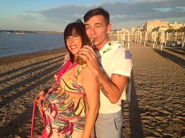 Pamela Petrarolo: selfie con pancione e bikini, a giorni il parto 13