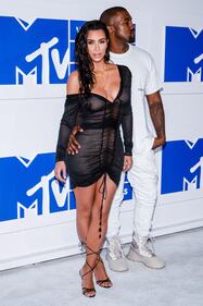 Kim Kardashian, la sensualità esplosiva 30