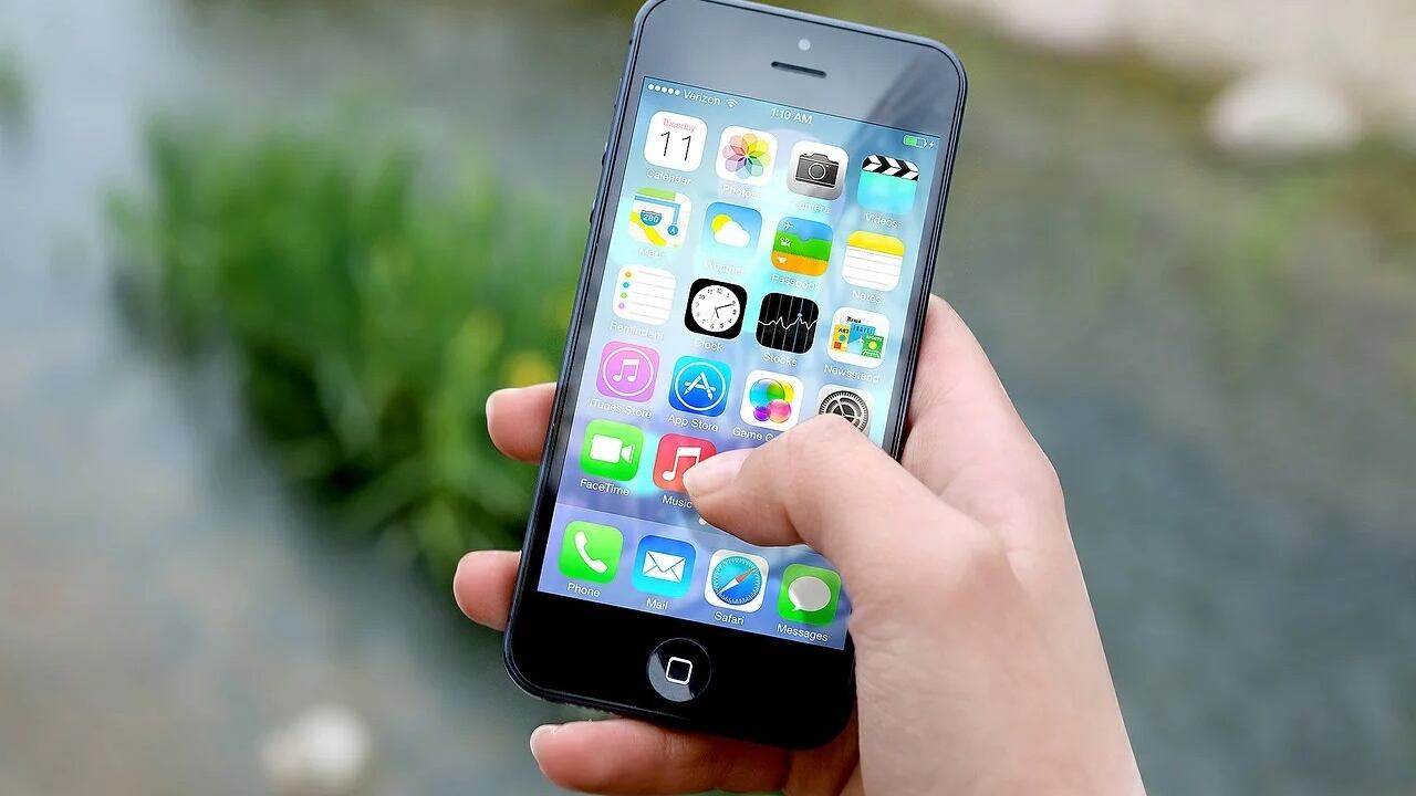 C'è una falla su una app iOs: iPhone e iPad non protetti