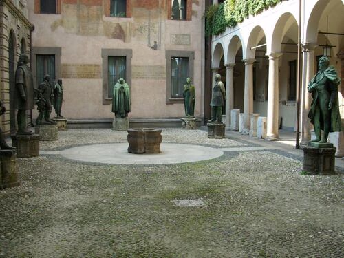 Milano apre i suoi cortili segreti: tutto quello da sapere