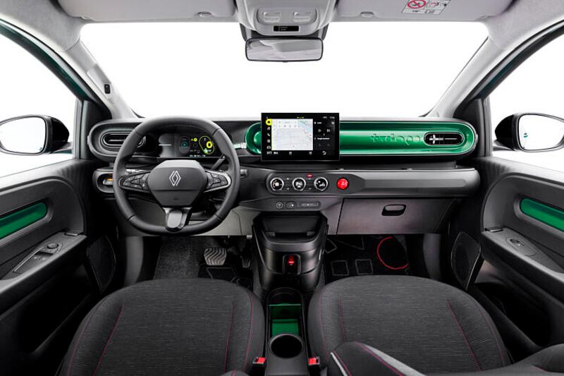 Nuova Renault Twingo E-Tech: guarda la gallery 12