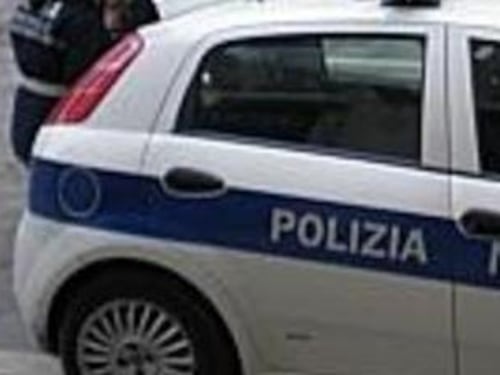 Guida in stato d'amnesia per 400 chilometri e si schianta