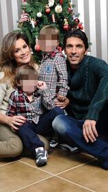 Buffon e D'Amico: la foto del primo bacio 3