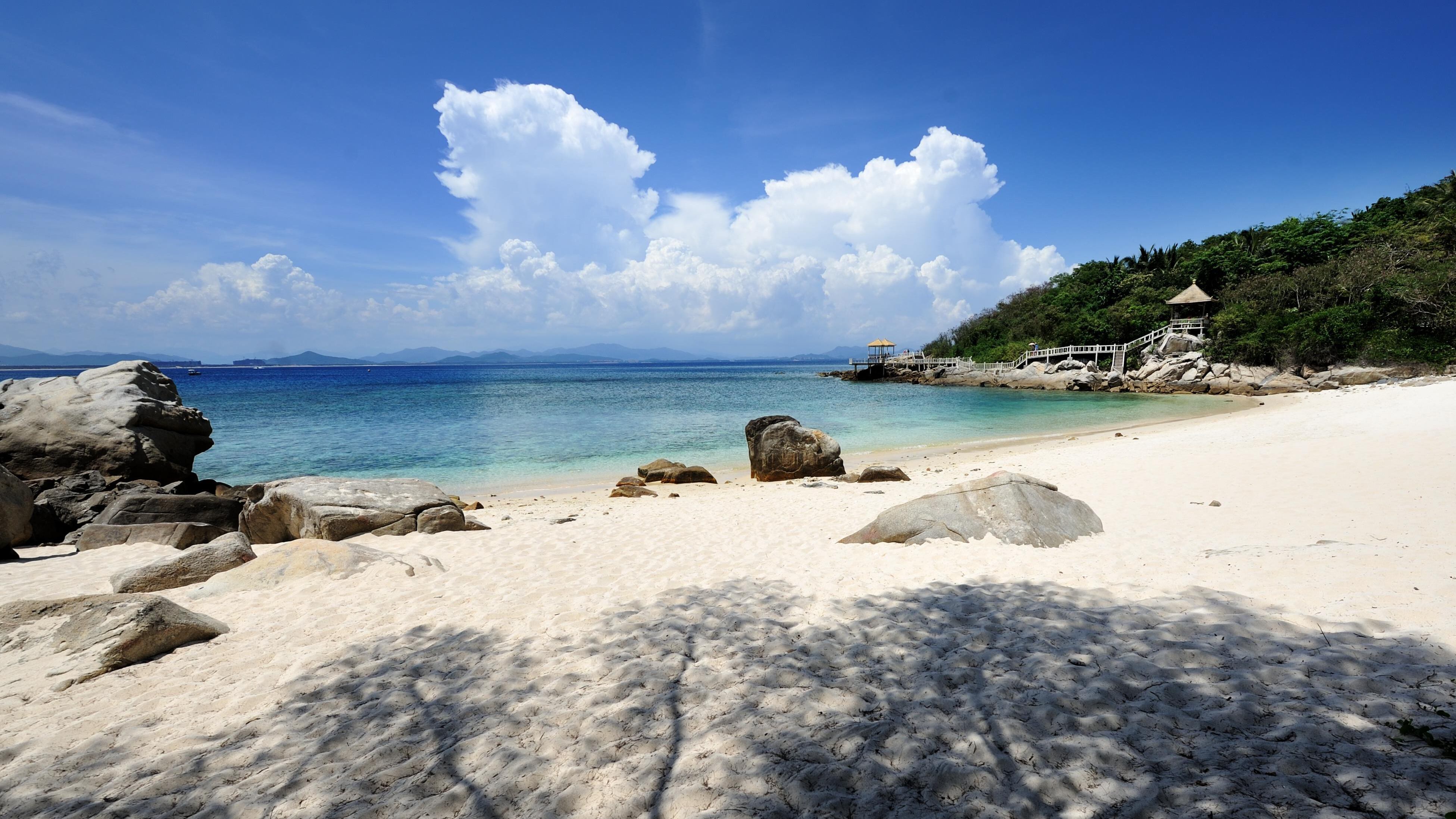 Foreste pluviali e spiagge lunari È la Cina splendente di Marco Polo