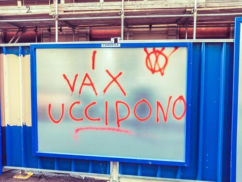 Così le convinzioni No Vax dei grillini bloccarono il Piano pandemico